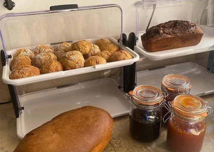 Manoir D'amaury - D'hotes Bed & Breakfast