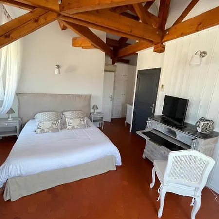 Manoir D'amaury - D'hotes Bed & Breakfast